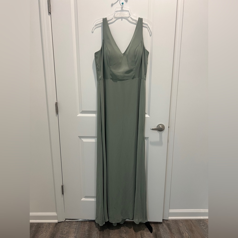 Kennedy Boue Moss Green Size 16 Bridesmade dress